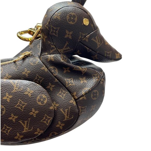 Louis Vuitton Duck Bag Nigo Monogram Crossbody Rare LV Gold Canvas Clutch Purse - Picture 10 of 16